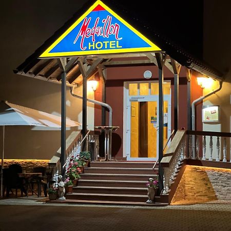 Hotel Medaillon Magdeburg Dış mekan fotoğraf