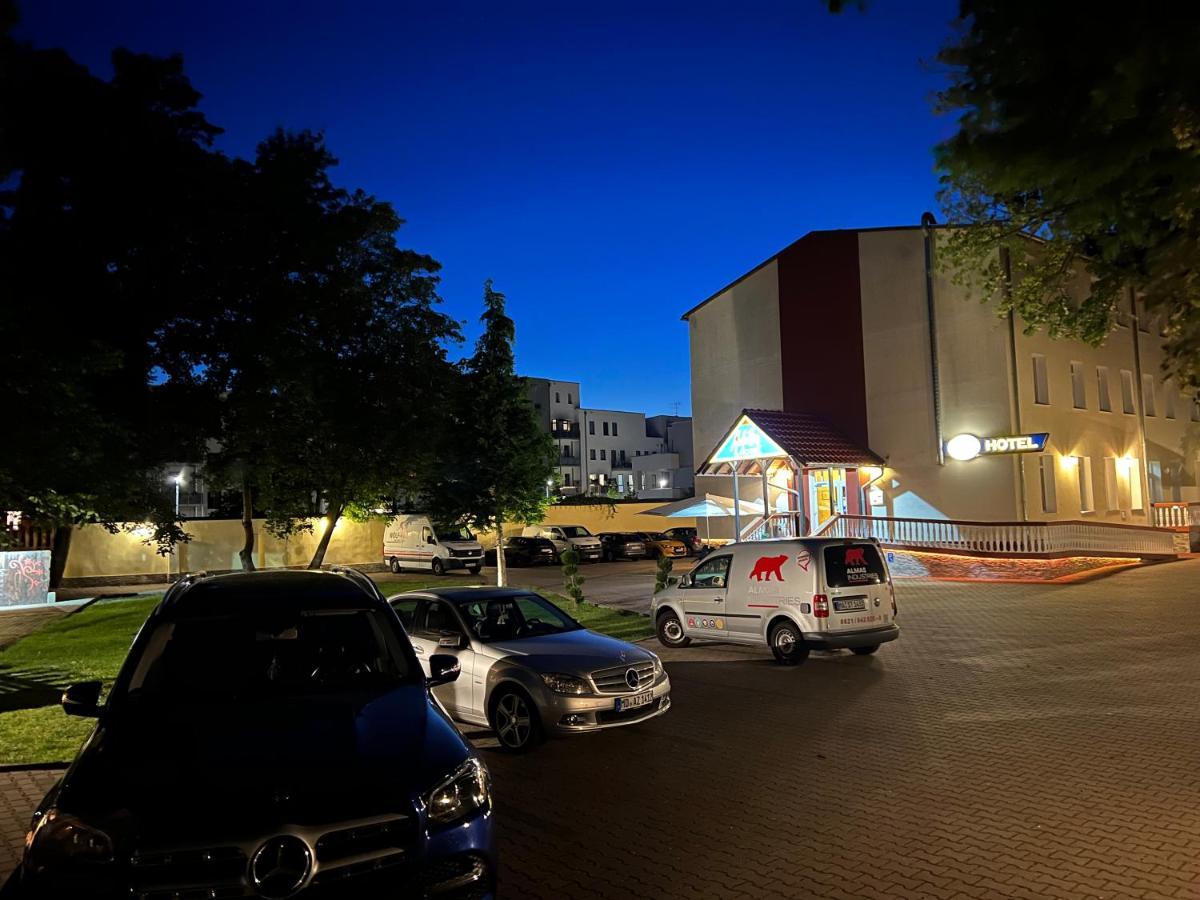 Hotel Medaillon Magdeburg Dış mekan fotoğraf