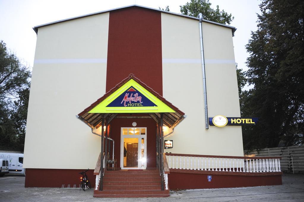 Hotel Medaillon Magdeburg Dış mekan fotoğraf